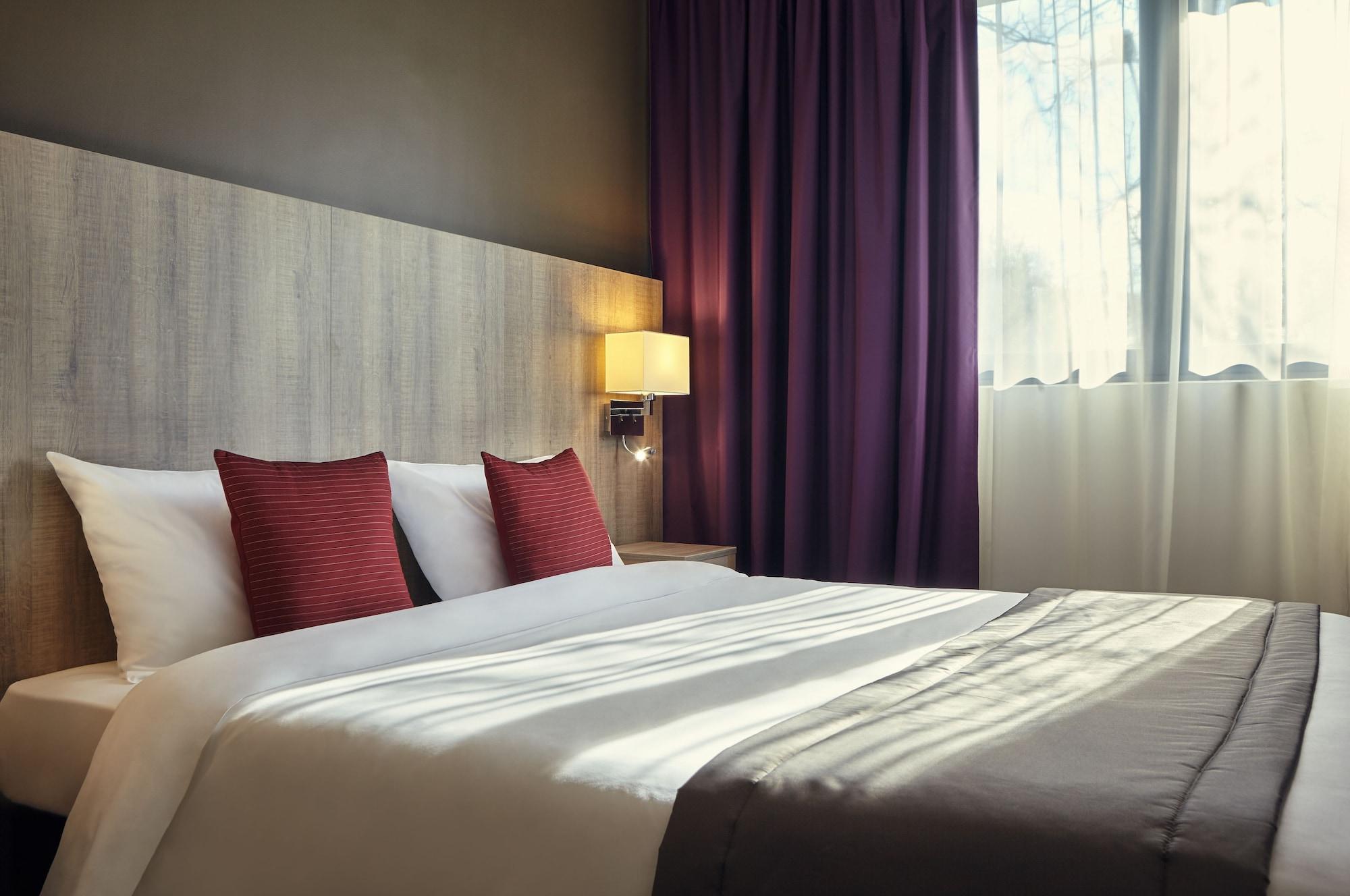 Mercure Versailles Paris Ouest מראה חיצוני תמונה